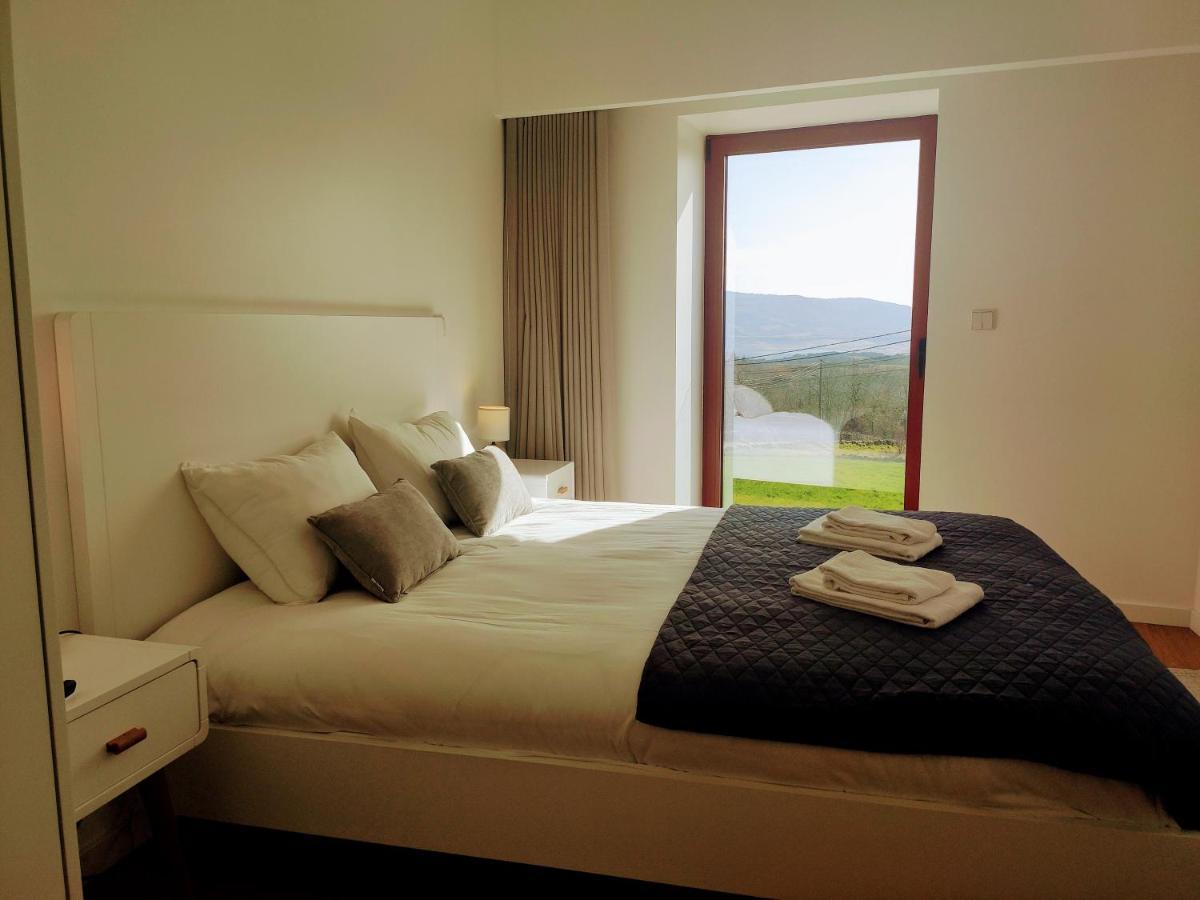 Casa De Penedones - Ventos Do Larouco Villa ภายนอก รูปภาพ